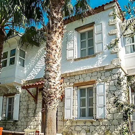 B House 5* Çeşme