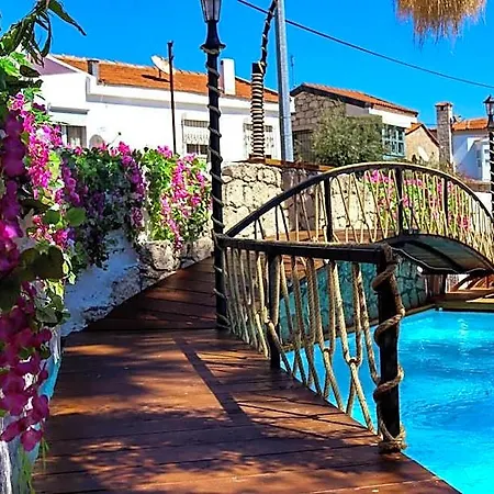 B House Hotell Çeşme